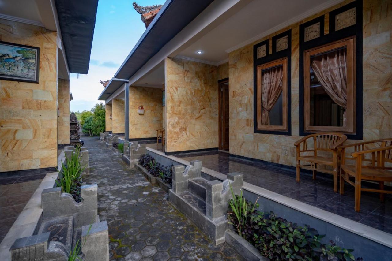 Villa Amari By Wizzela Batumadeg المظهر الخارجي الصورة